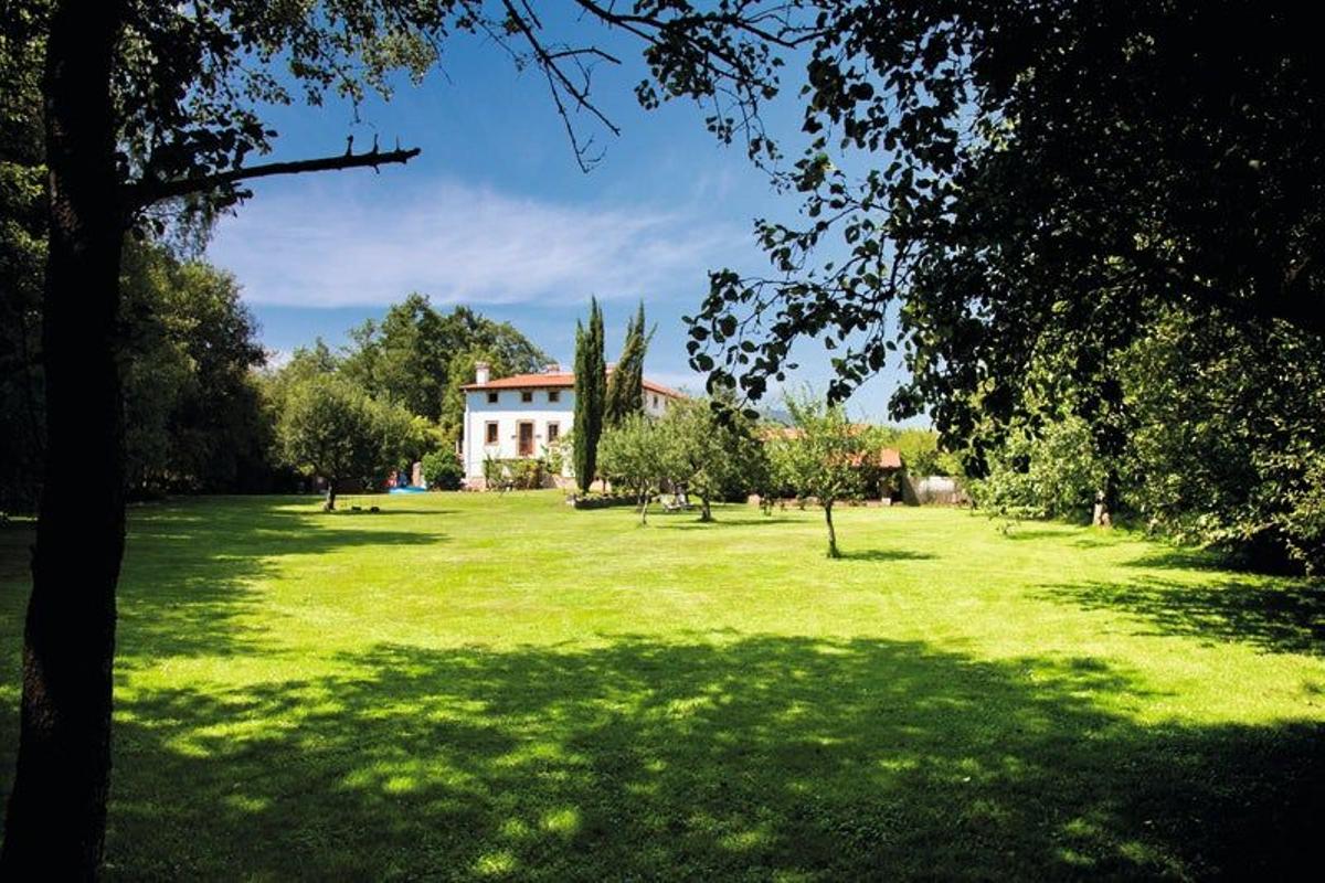 La Casona de San Pantaleón de Aras