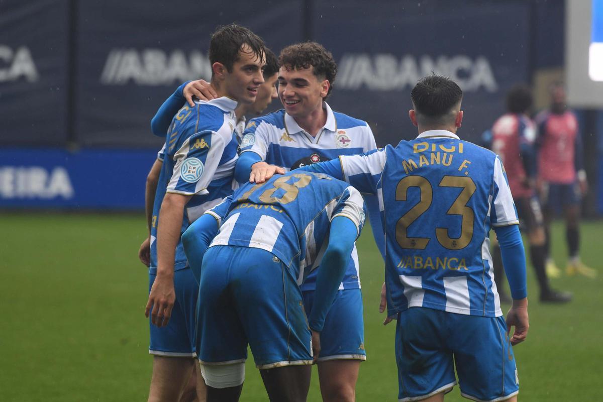 Liderato para el Fabril tras vencer al Real Ávila (2-1)
