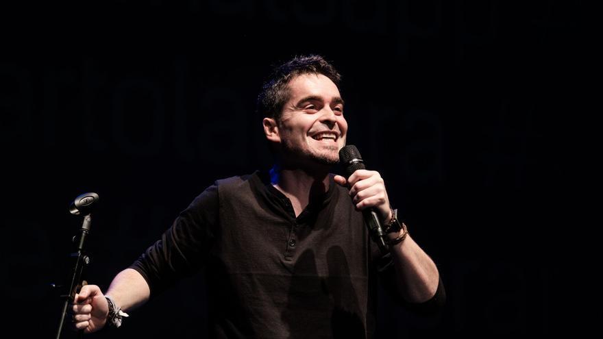 Álex Clavero: «Hago un humor que llegue a todo el mundo, para lo que me dejo la piel»