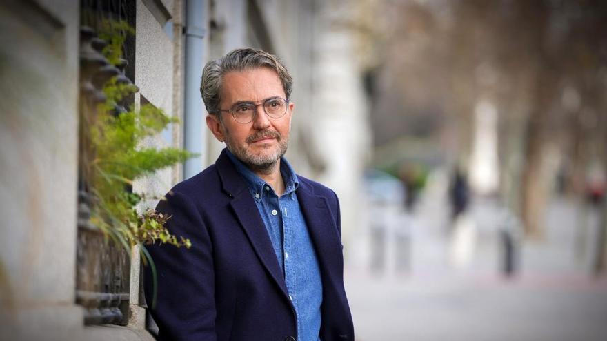 Máximo Huerta, y su nuevo libro «Mamá está dormida»