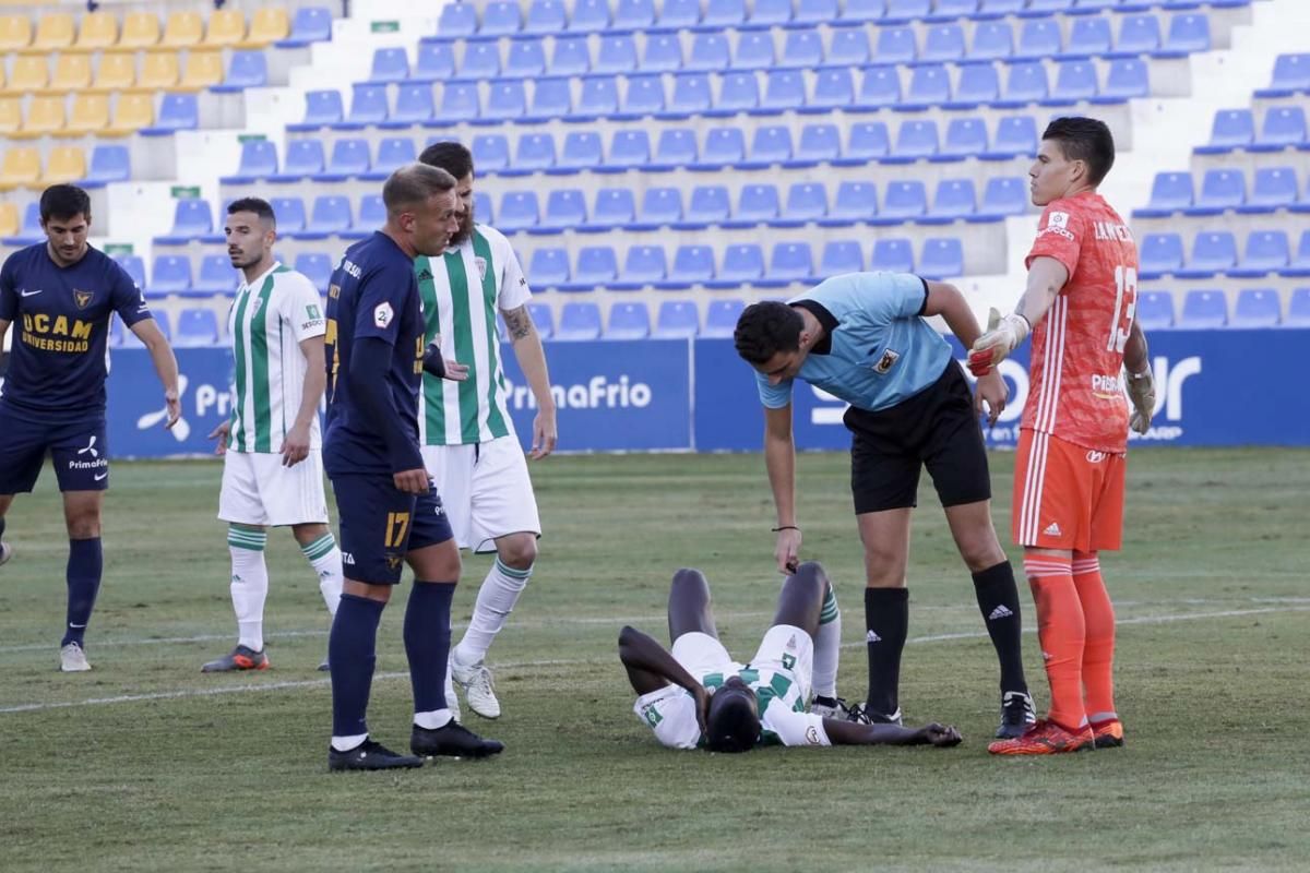 Las imágenes del UCAM Murcia-Córdoba CF