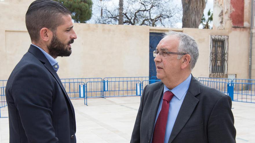 El director deportivo Portillo y el presidente Quique Hernández