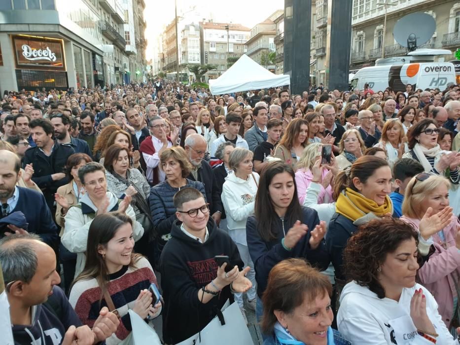 Cientos de personas acudieron a Porta do Sol para reclamar justicia