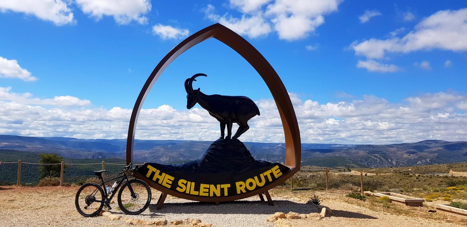 La ruta del silencio.