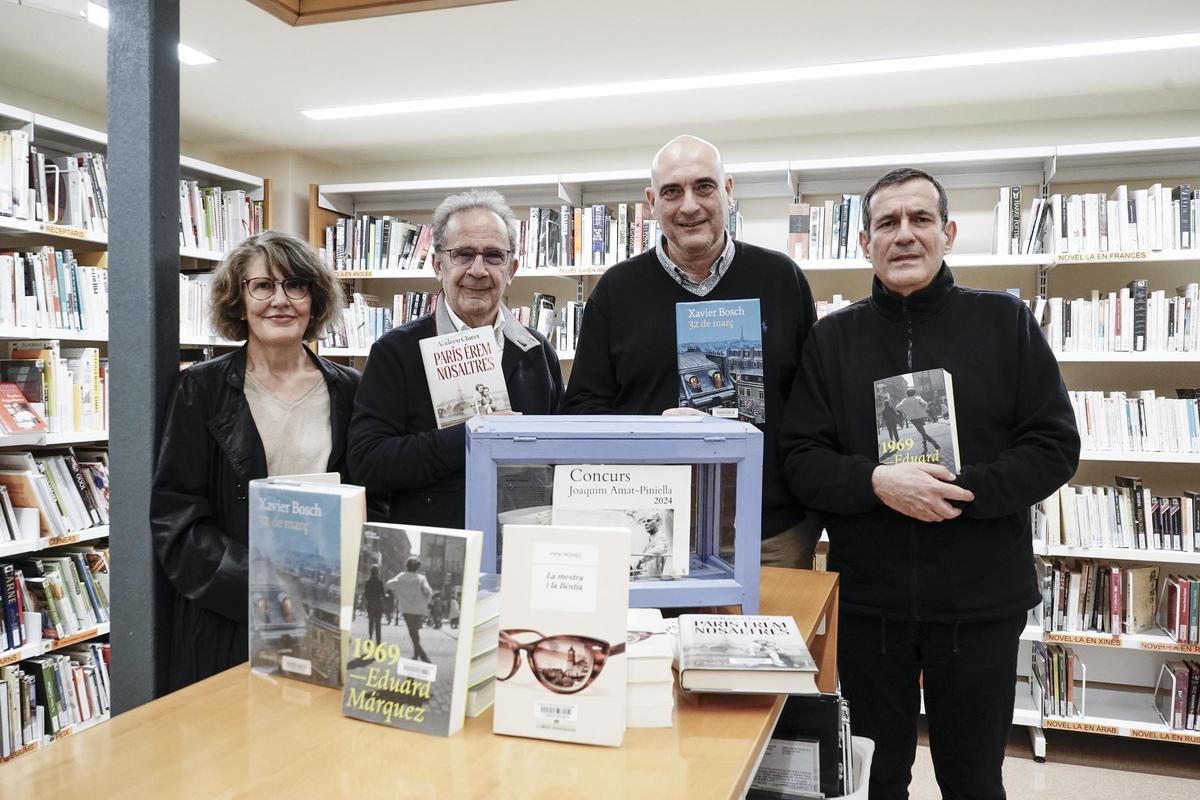 Els quatre finalistes, fa unes setmanes a la Biblioteca del Casino de Manresa: Monsó, Claret, Bosch i Márquez