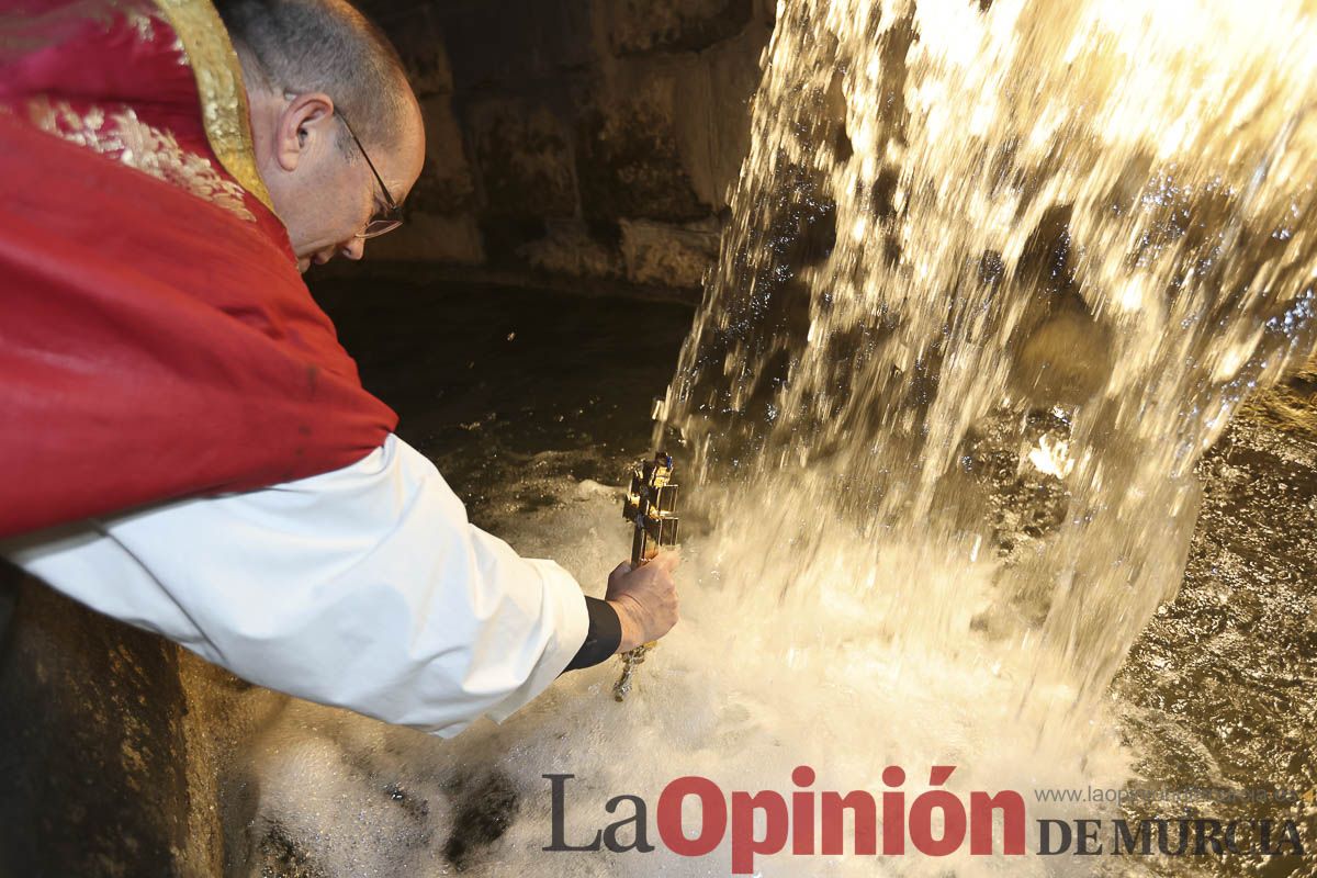 Fiestas de Caravaca: procesión del Baño (procesión, parlamento y baño de la Cruz)