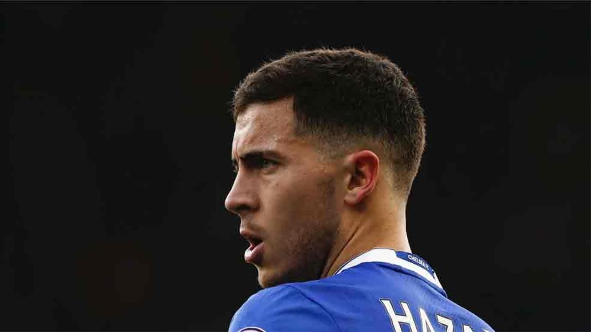 Hazard, centrocampista del Chelsea