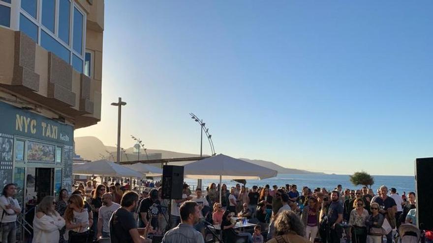 El NYC Taxi acoge la iniciativa 'Jam en la plaza' con un guiño a la Ruta Playa Viva