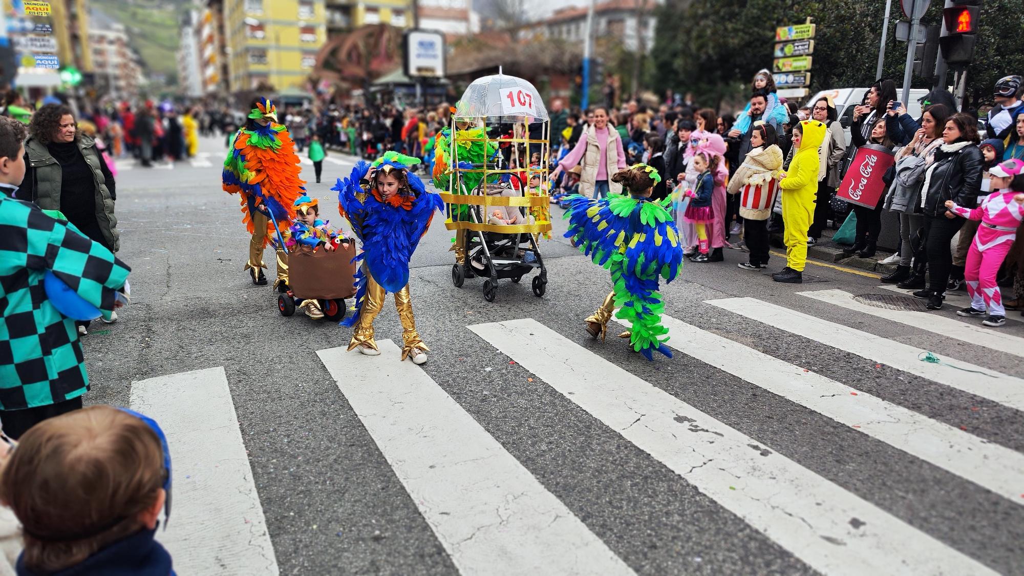 En imágenes, el Antroxu de Mieres.