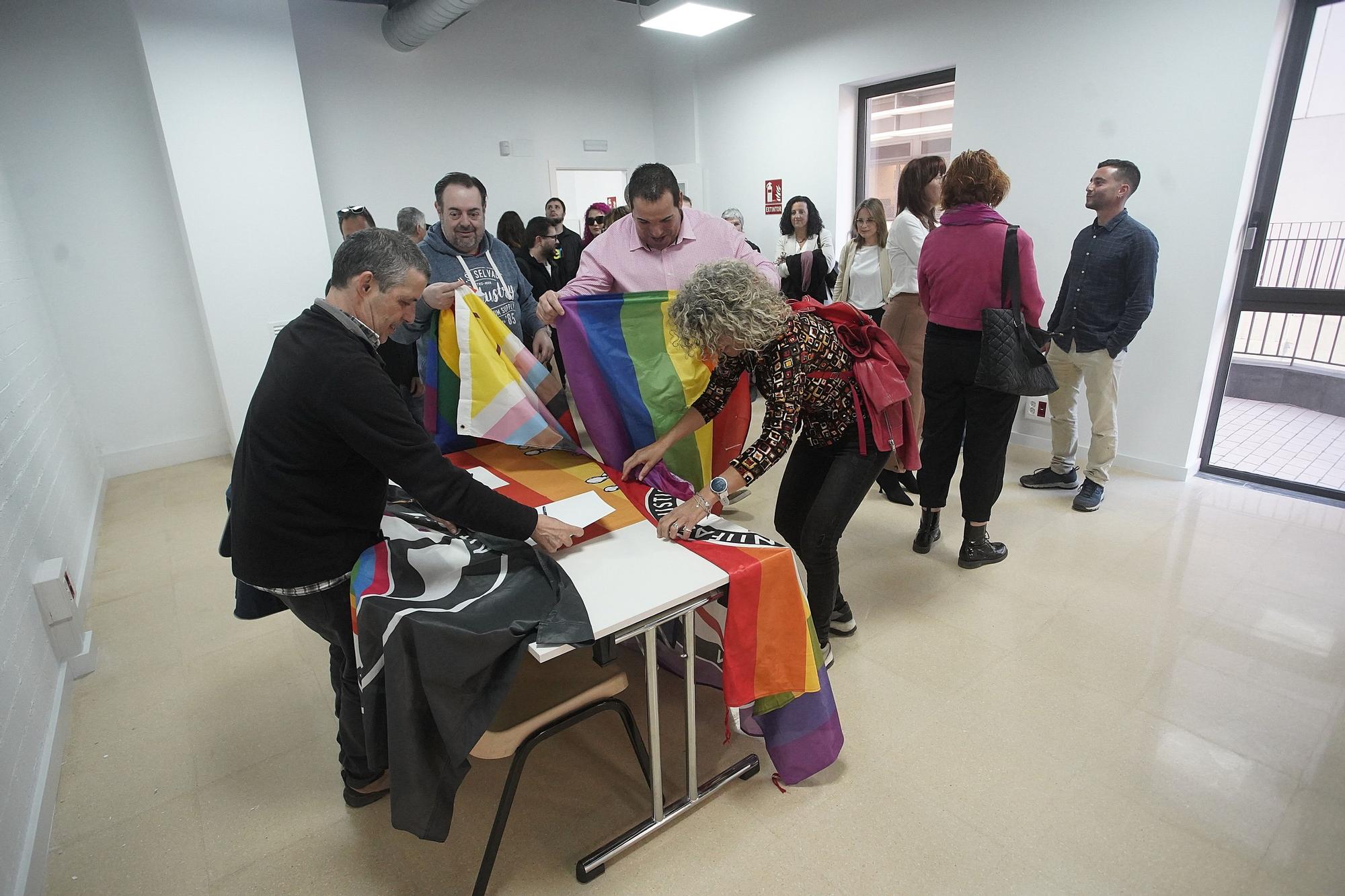 La nova seu de l’Espai LGTBI de Girona ja és una realitat
