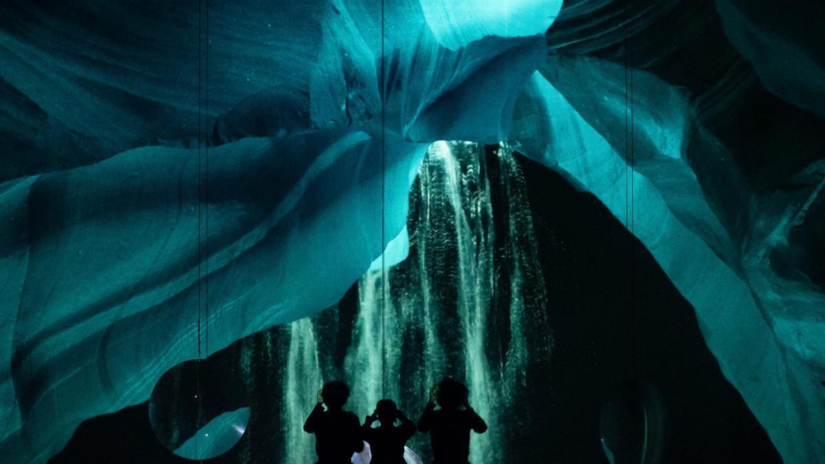 Desde Onírica Mecánica invitan al espectador a imaginar futuros más allá del pesimismo actual.