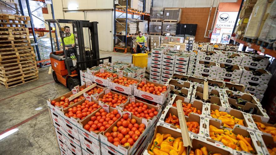 Tijeretazo de Europa a la comida para familias pobres de Alicante