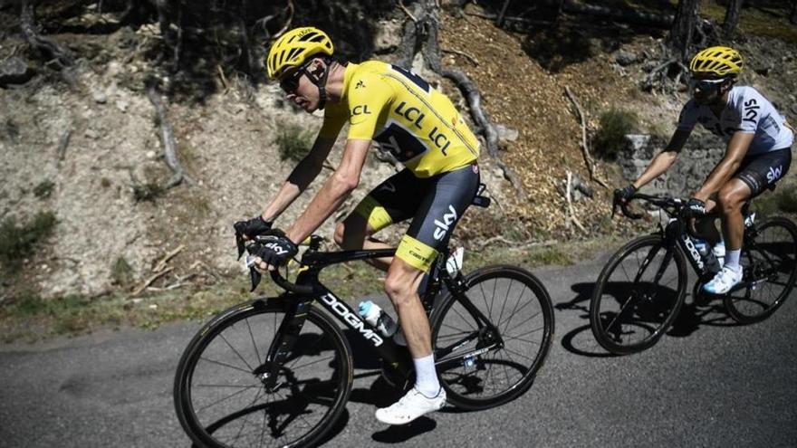 Una avería pone en jaque el liderato de Froome en el Tour ante un combativo Ag2r