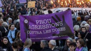 La policia alerta 16.000 dones de les seves parelles