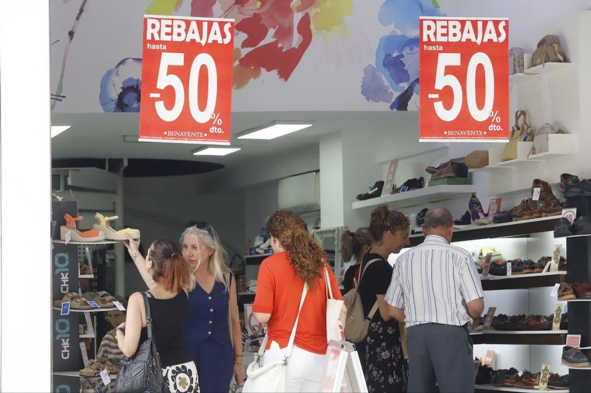 Las rebajas de verano se adelantan en Córdoba