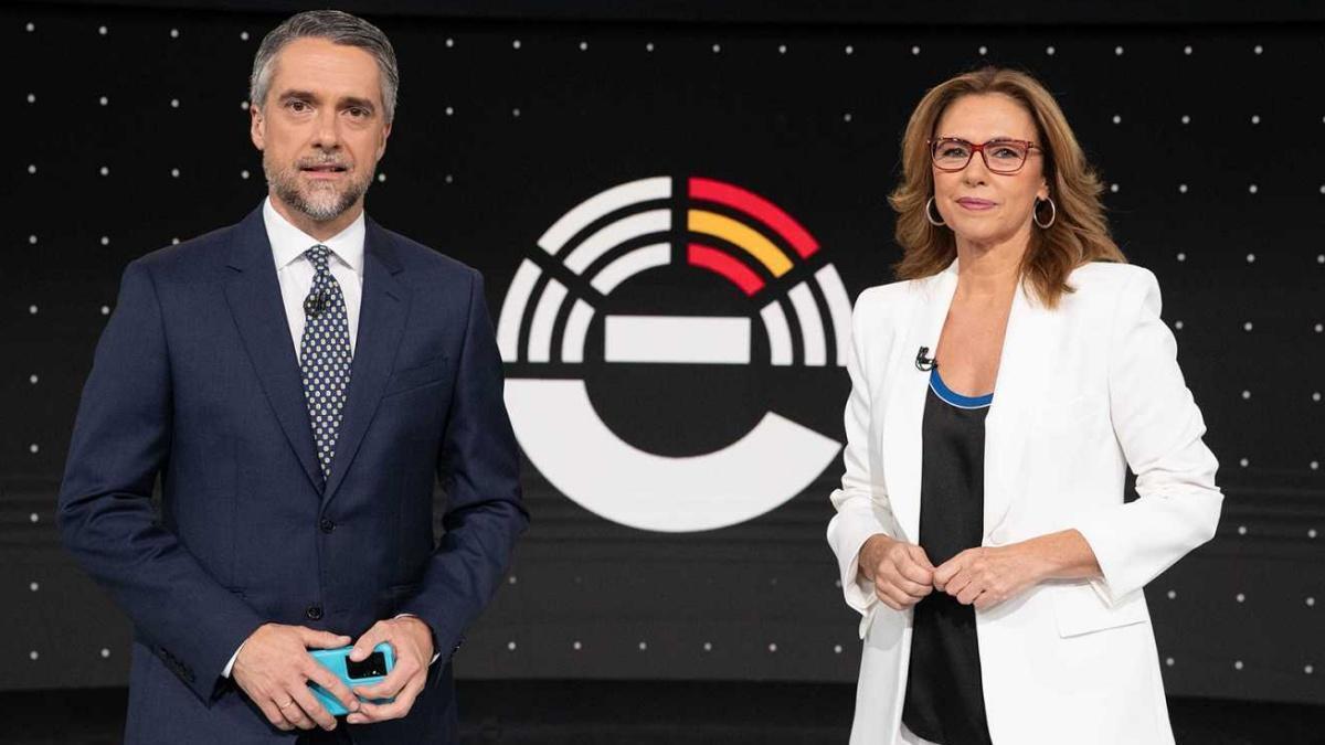 Carlos Franganillos y Alejandra Herranz en el especial 23J de RTVE.