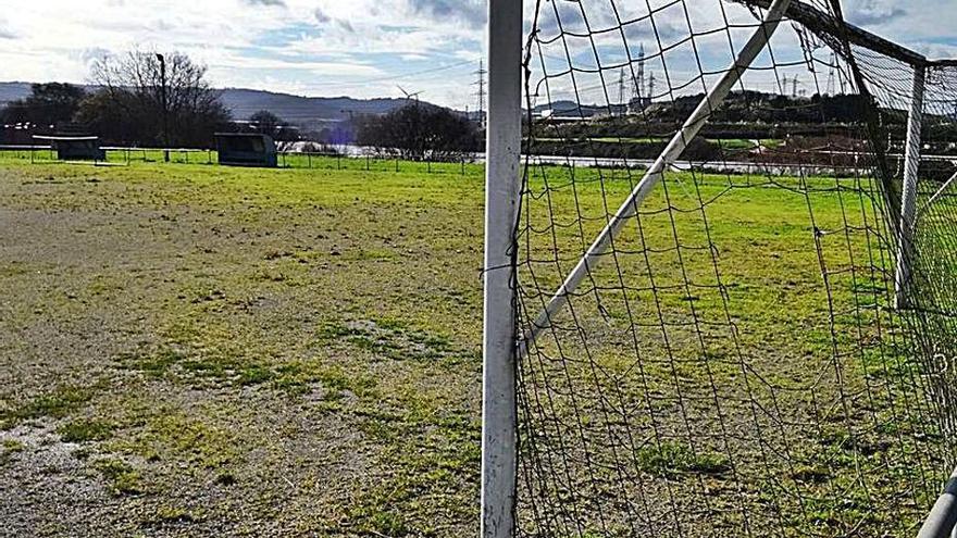 Campo de fútbol de Rañobre. |   // LA OPINIÓN