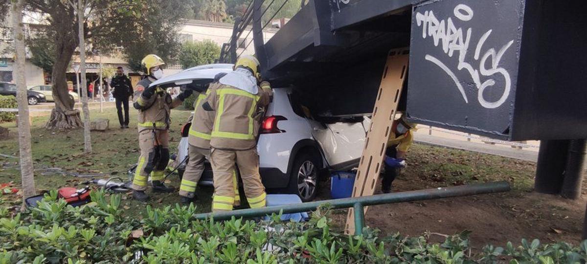 El cotxe accidentat a Blanes