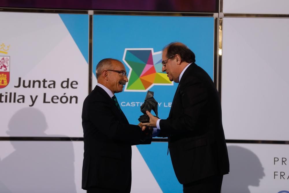 XXXII Premios Francisco de Cossío