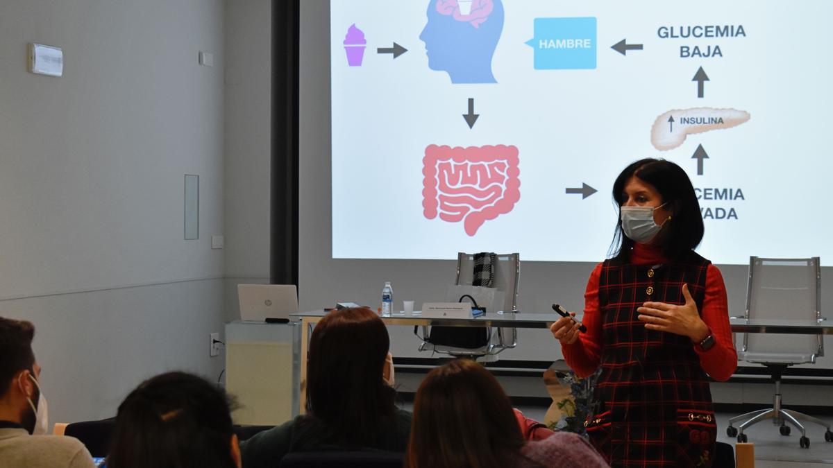 Curso de manejo de la diabetes impartido en el Colegio de Enfermería de Ourense.