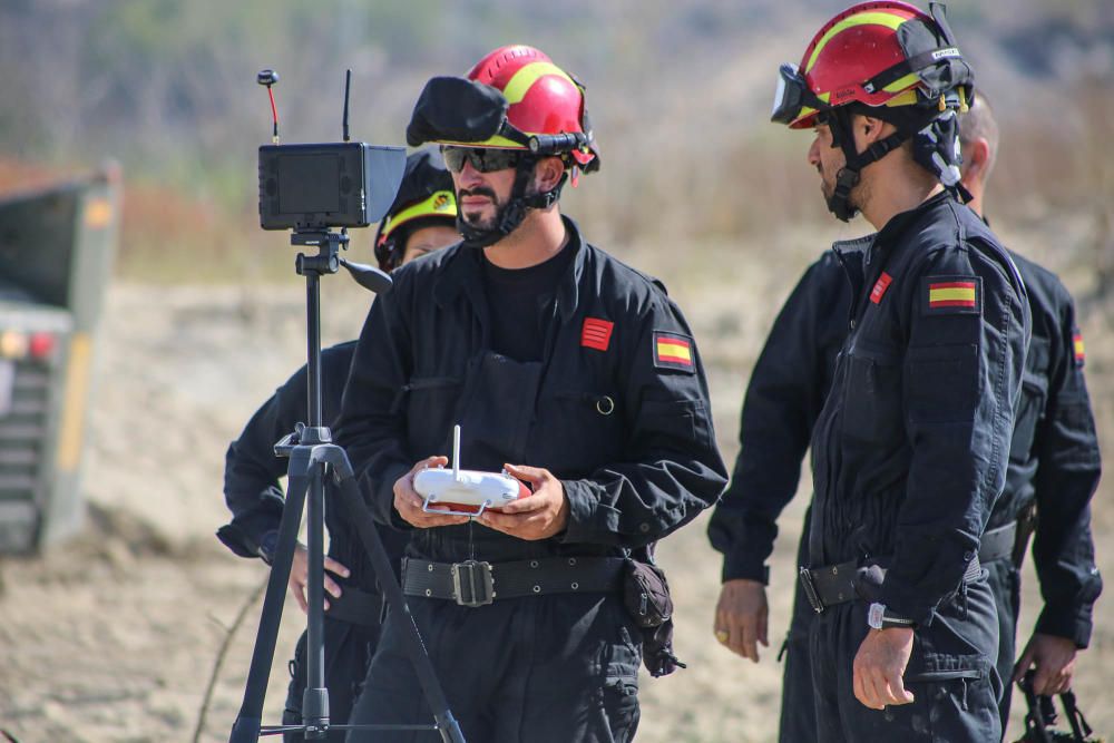 Los efectivos han realizado el simulacro en tres municipios de la Vega Baja