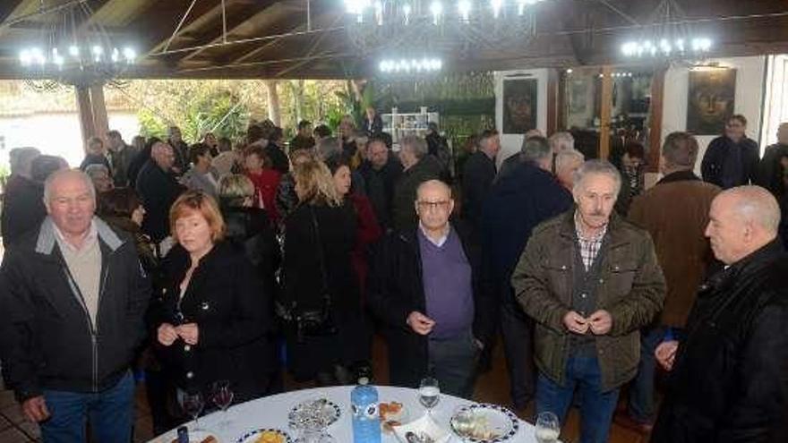 Más de un centenar de emigrantes retornados de Suiza se reúnen en Caldas de Reis