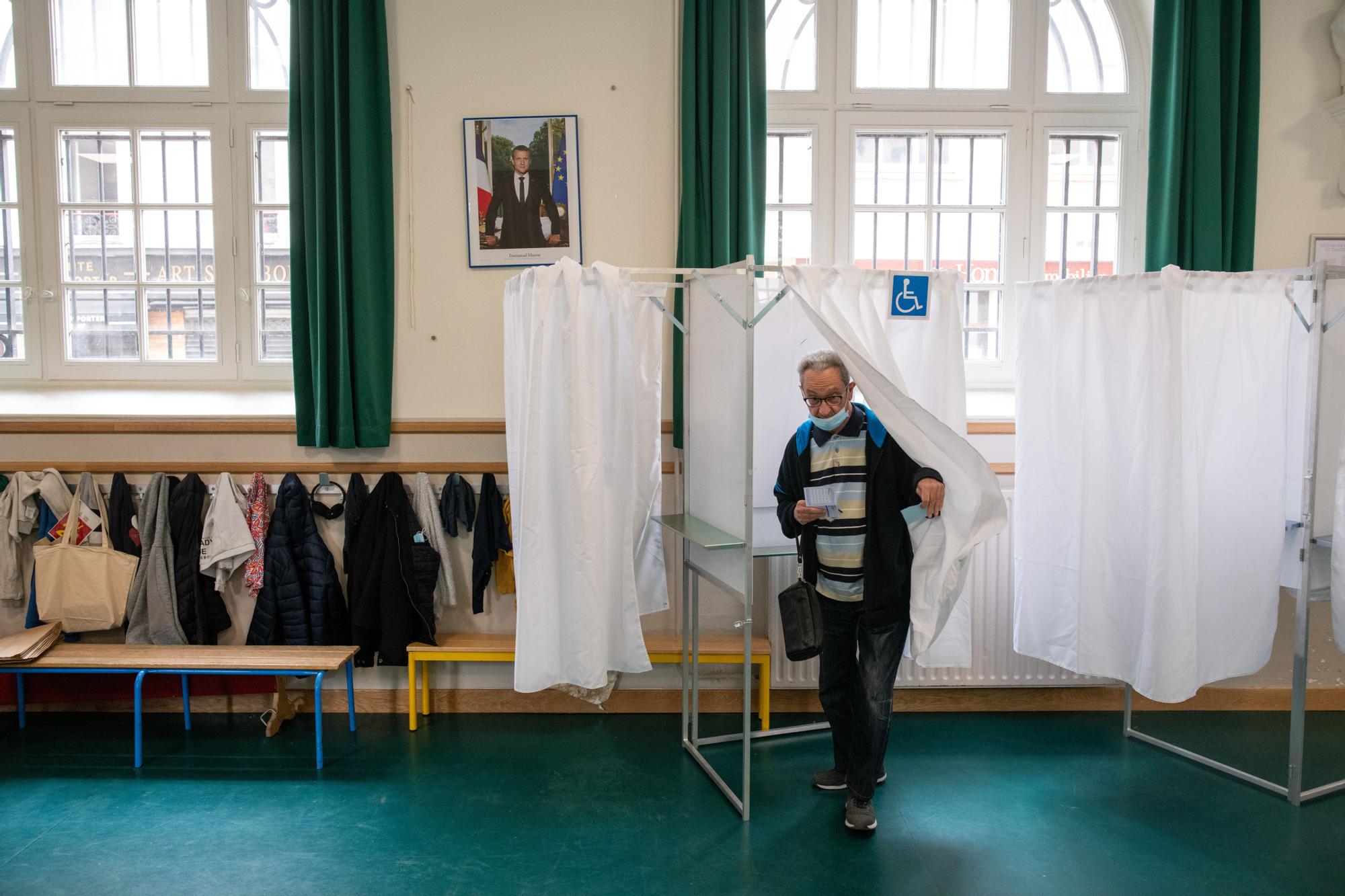 La jornada electoral en Francia, en imágenes