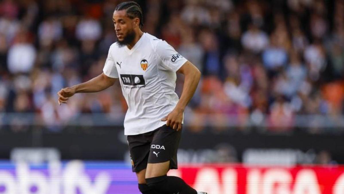 Danjuma no marca en LaLiga desde finales de septiembre en el Valencia - Oviedo (1-2)