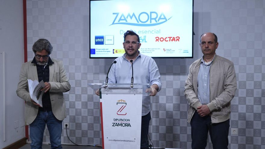 La Diputación promueve la formación en astroturismo entre el sector turístico zamorano