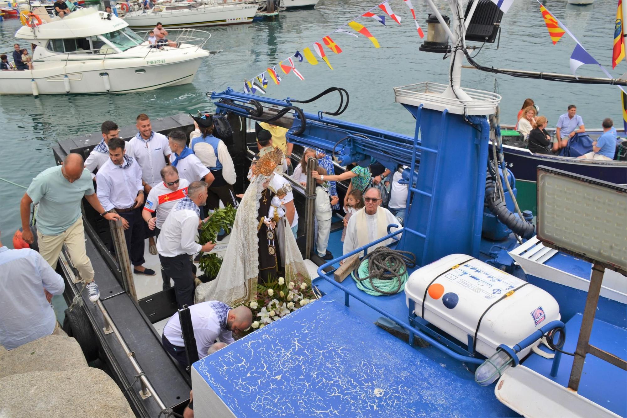 Lastres celebró la Virgen del Carmen