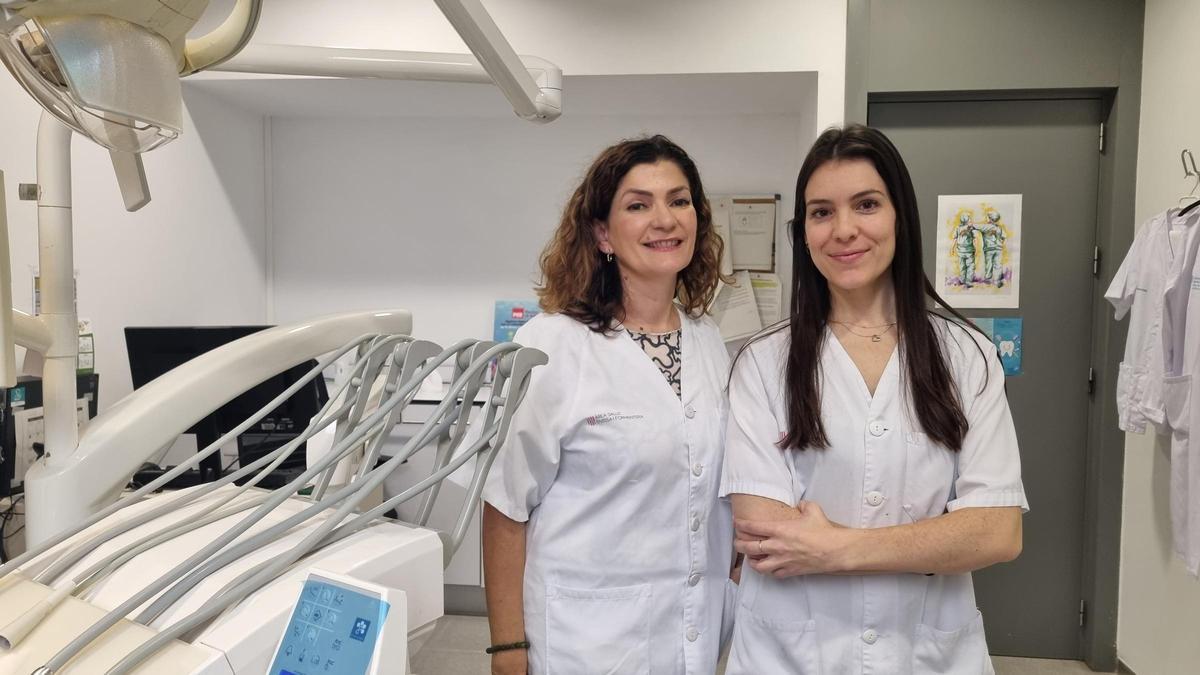 La higienista dental Loli Linero Sedas y la odontóloga Elsa Ostos Caliani, el nuevo equipo de salud bucodental. | ASEF