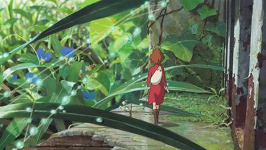 Arrietty y el mundo de los diminutos