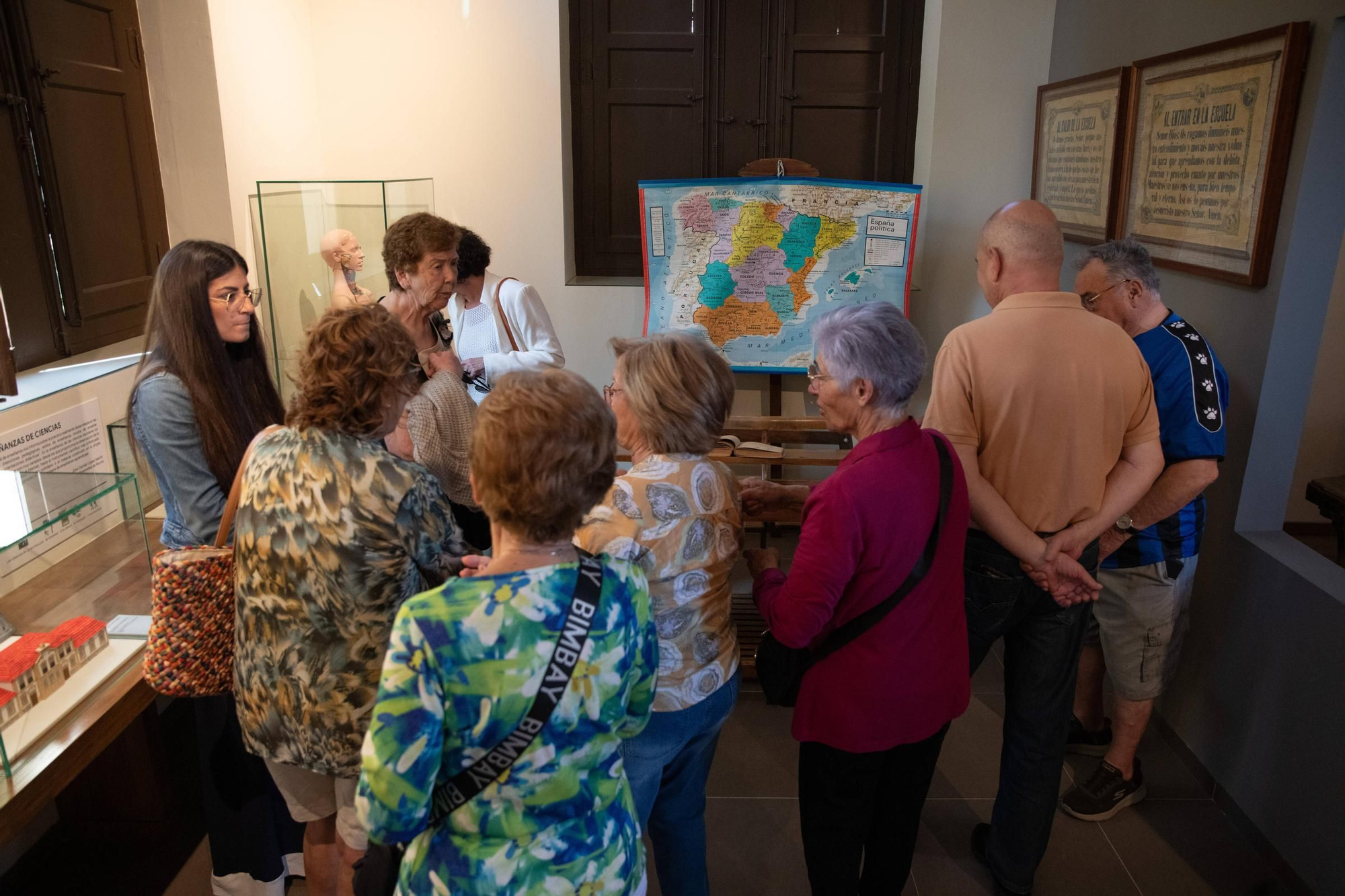 Visita de AFA Zamora al Museo Pedagógico