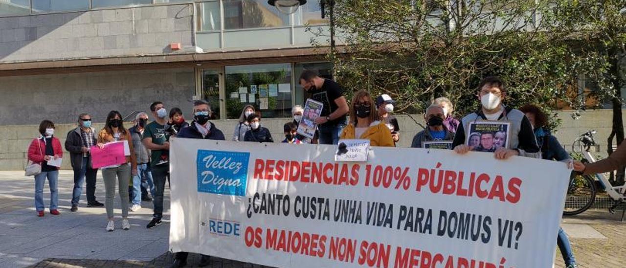 Una protesta anterior de la asociación Vellez Digna.  | // SANTOS ÁLVAREZ