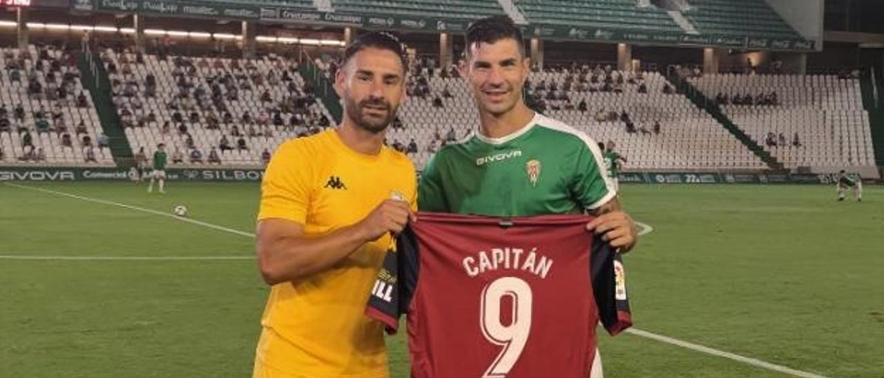 Kike Márquez y Willy, en el amistoso de la pasada pretemporada en El Arcángel.