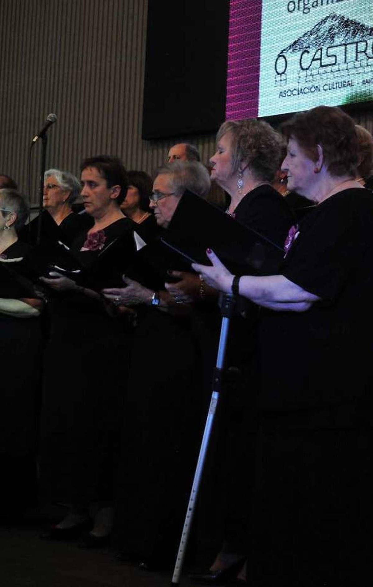 La música coral resuena con fuerza en el corazón de Vilanova de Arousa