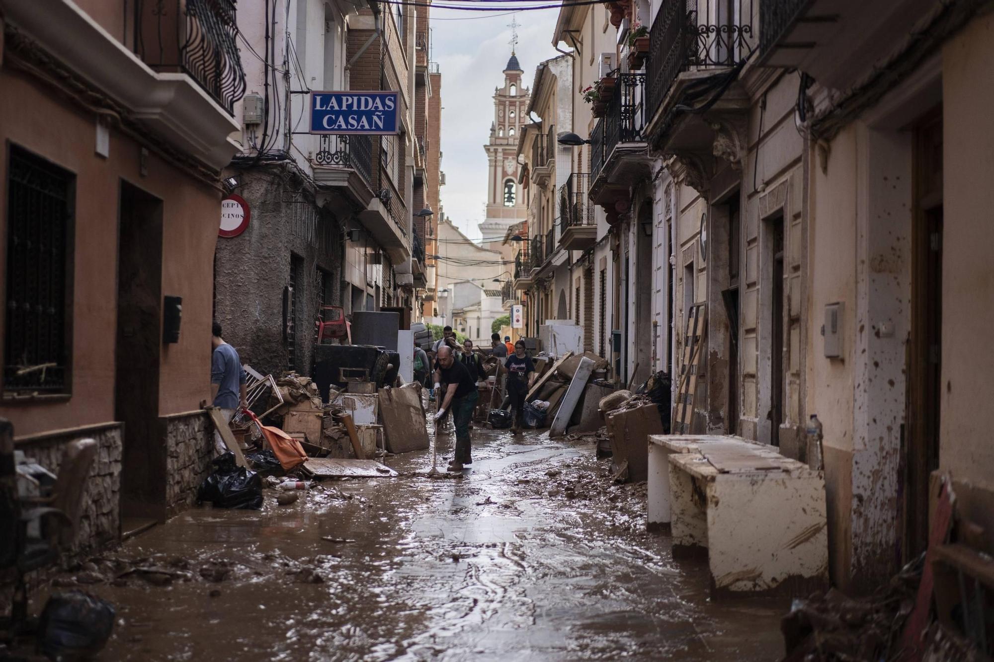 Las imágenes de una semana de miedo, desesperación y solidaridad tras el peor desastre natural vivido por la Comunitat Valenciana