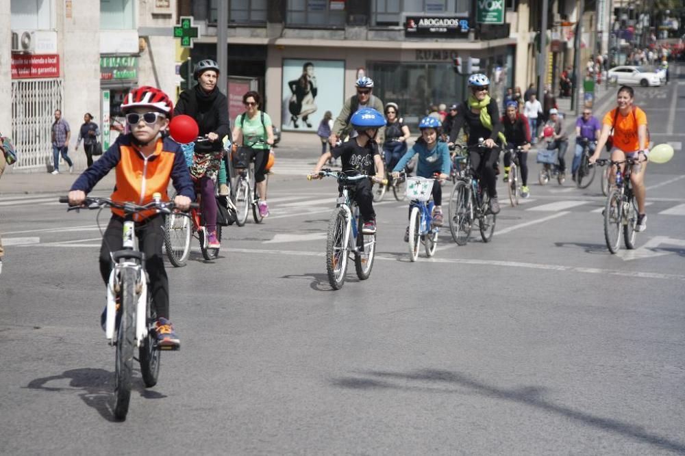 'Bicifestación' en Murcia