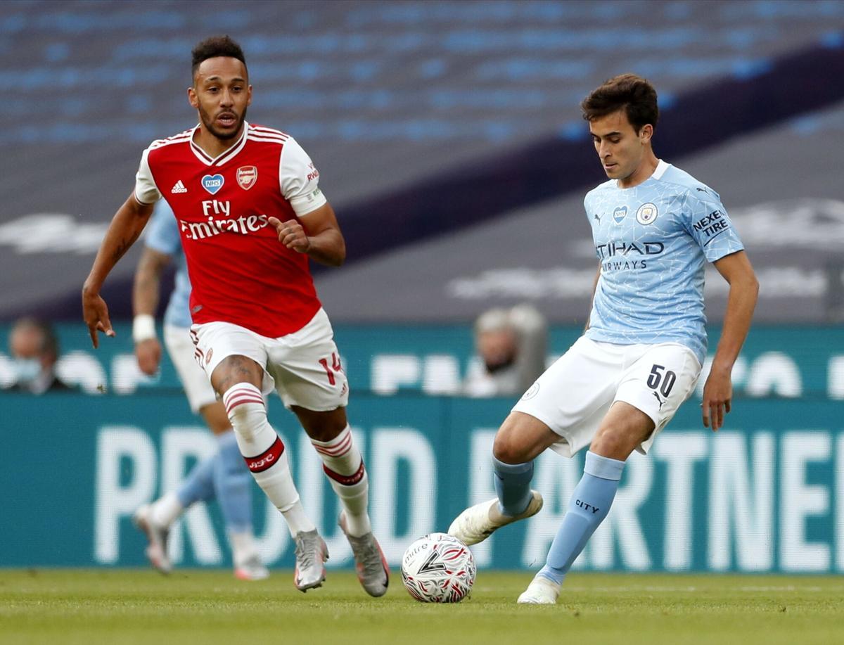Eric Garcia en un partido con el Manchester City