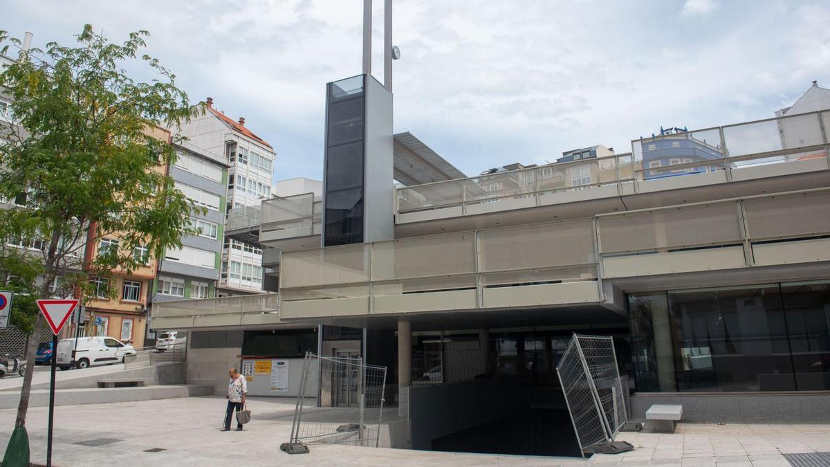 Entrada del parking de Monte Alto.