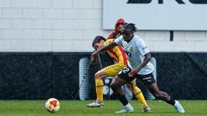 David Otorbi en el encuentro contra la UD Sant Andreu