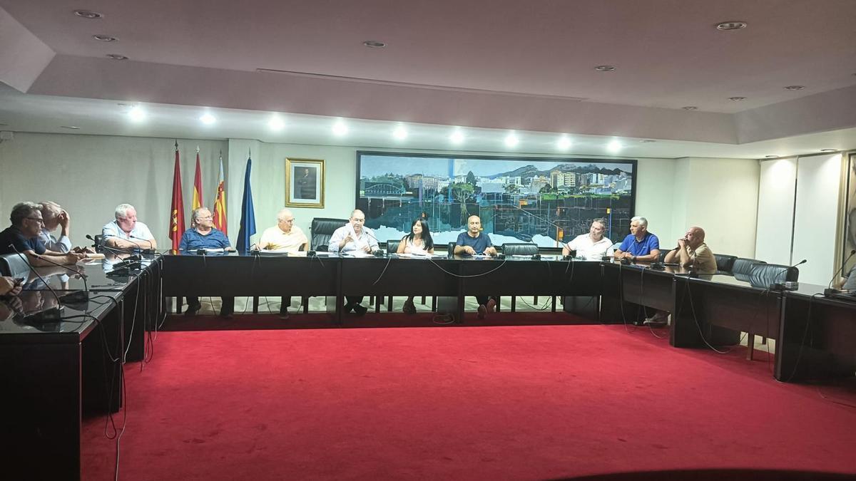 El miembros del Consell Agrari durante la reunión