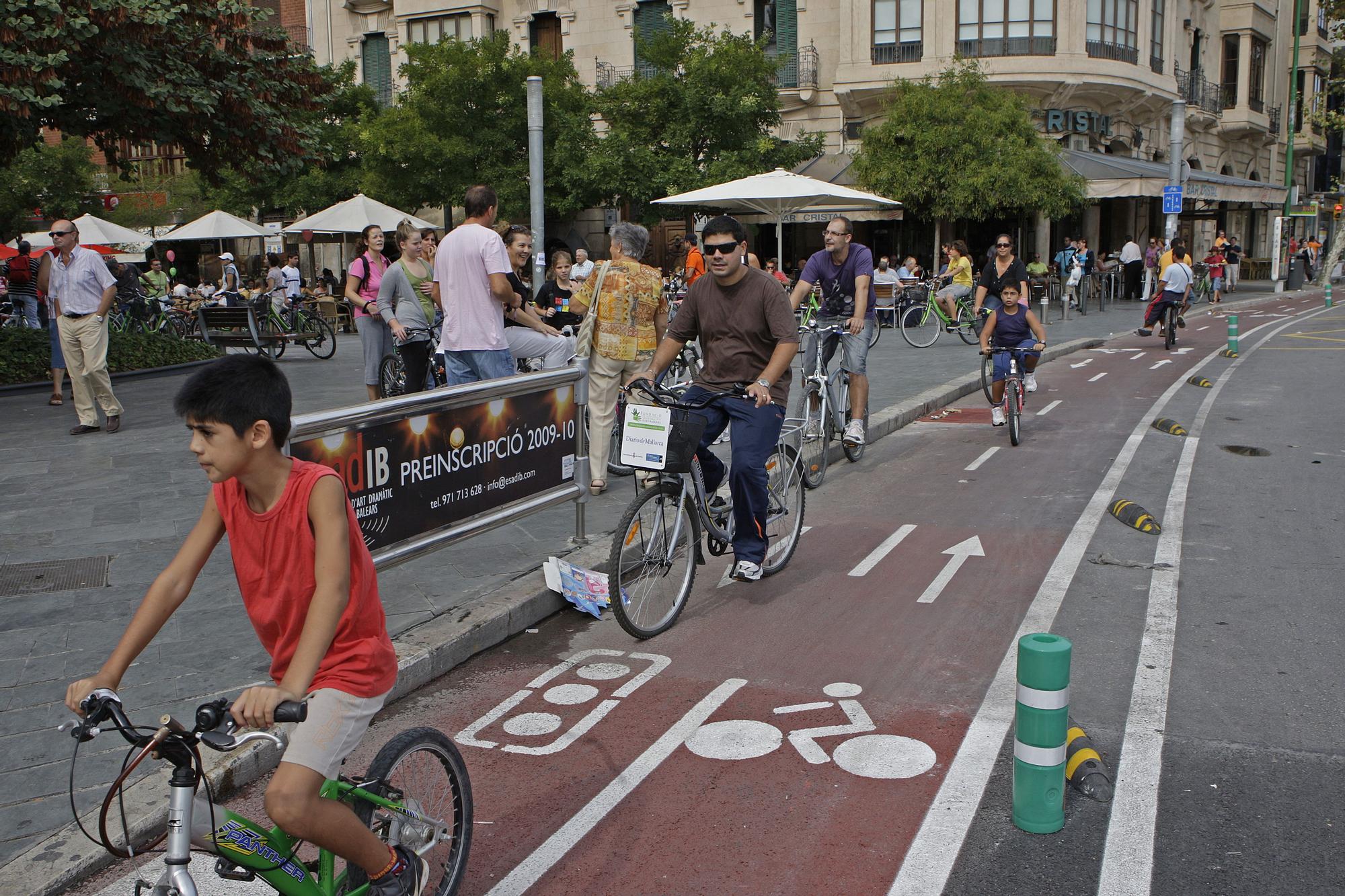 FOTOS | Así era el carril bici de las Avenidas de Palma