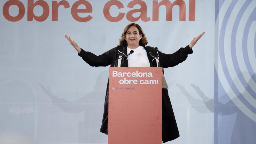 Colau gana las elecciones en Barcelona por la mínima y necesitará pactos para gobernar