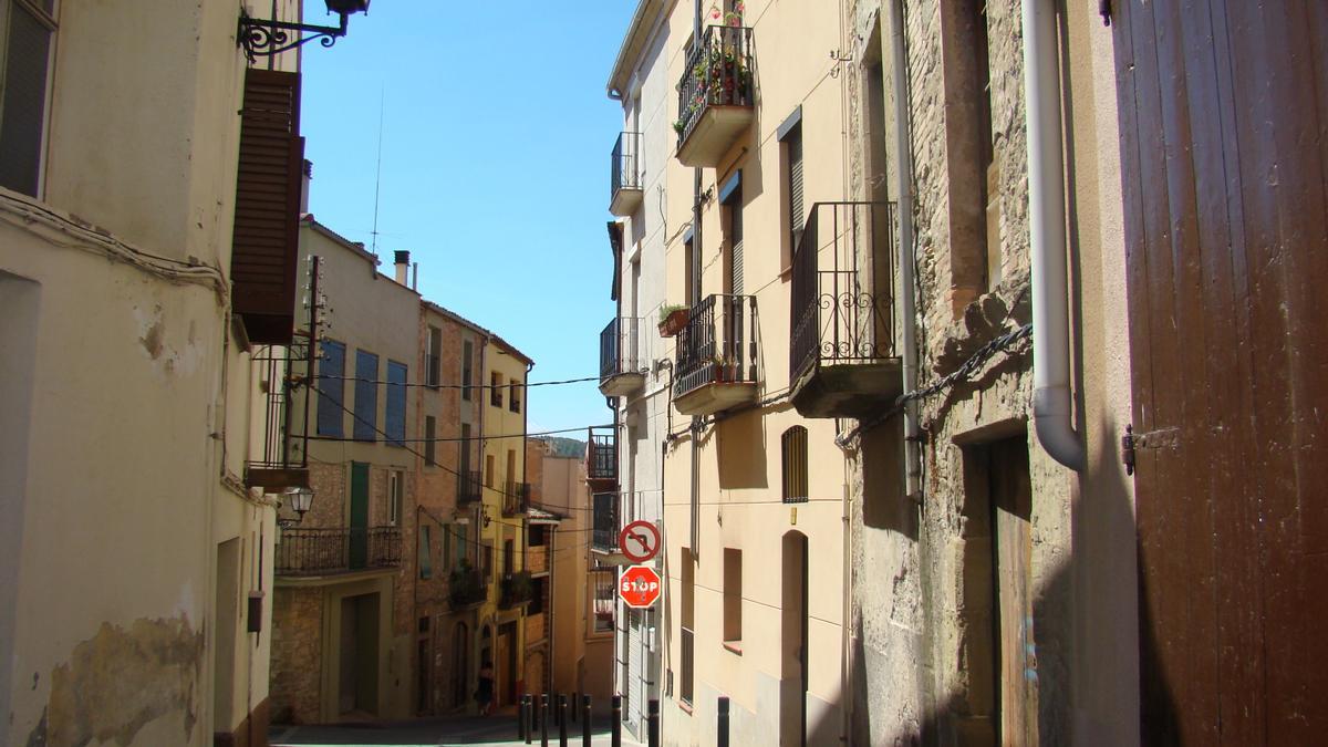 Un dels carrers del nucli antic de Navarcles