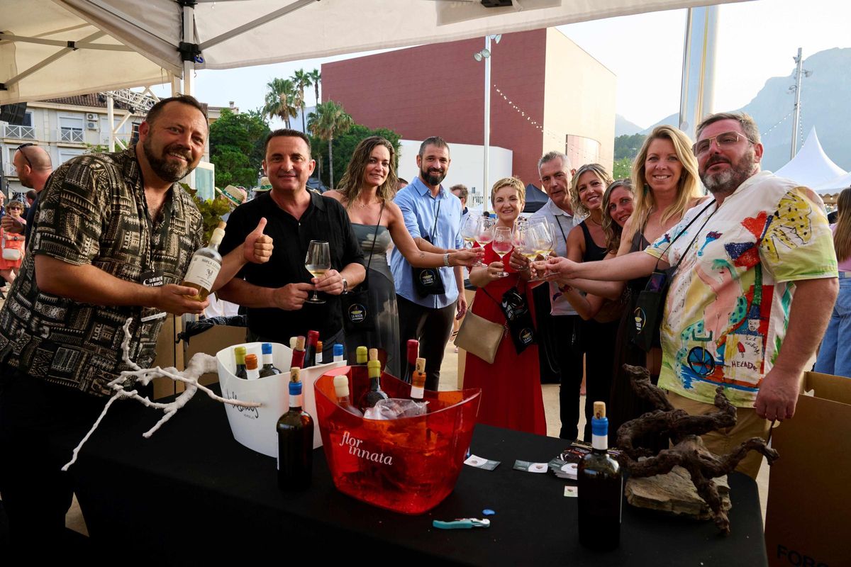La Nit del Vi es el segundo evento que se organiza en 2025 bajo el paraguas de la nueva marca de “La Nucía Gastronómica”, tras el “Gastro Weekend”