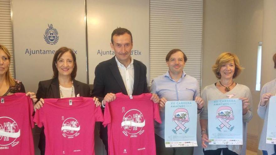 Una fiesta deportiva contra el cáncer de mama en Elche