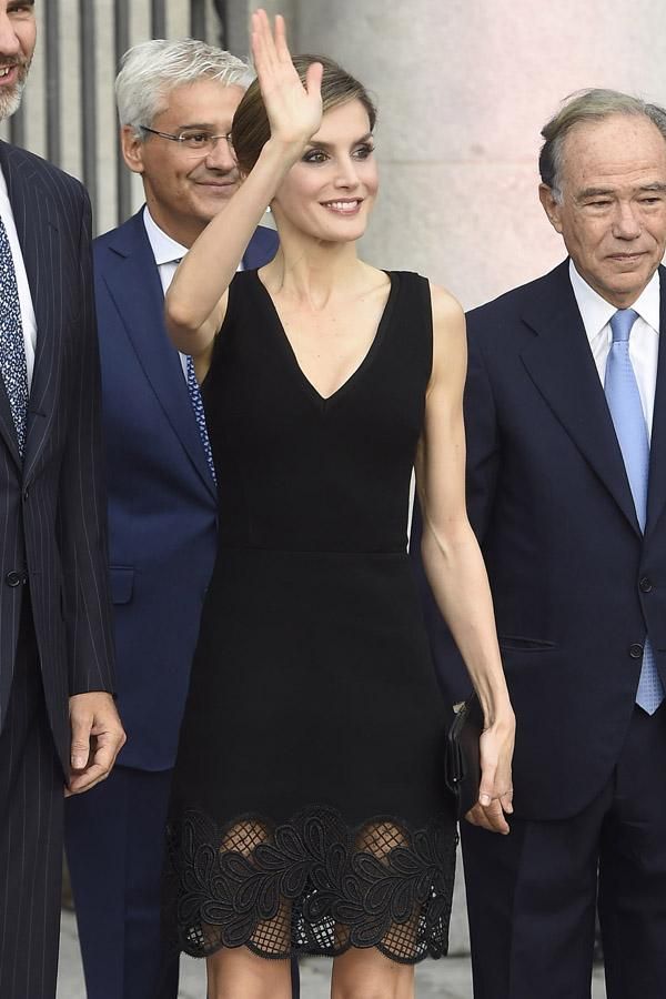 Letizia con look de Felipe Varela en el Teatro Real
