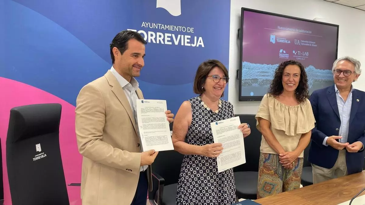 La UA refuerza su presencia en Torrevieja con la implantación de un máster en Gestión y Dirección de Servicios Públicos
