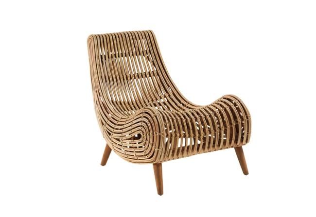 Sillón de ratán y madera